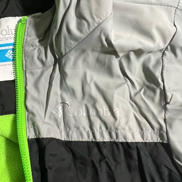 Columbia jacket. - Picture 2 of 2
